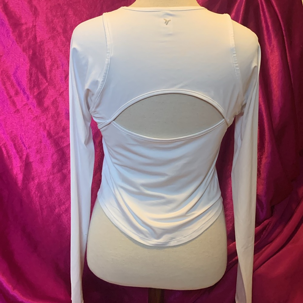 Flow form go dry, white lightweight long sleeve fitness top open back slit
